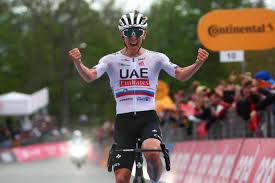 Pogačars rosa Castelli-Trikot beim Giro d'Italia